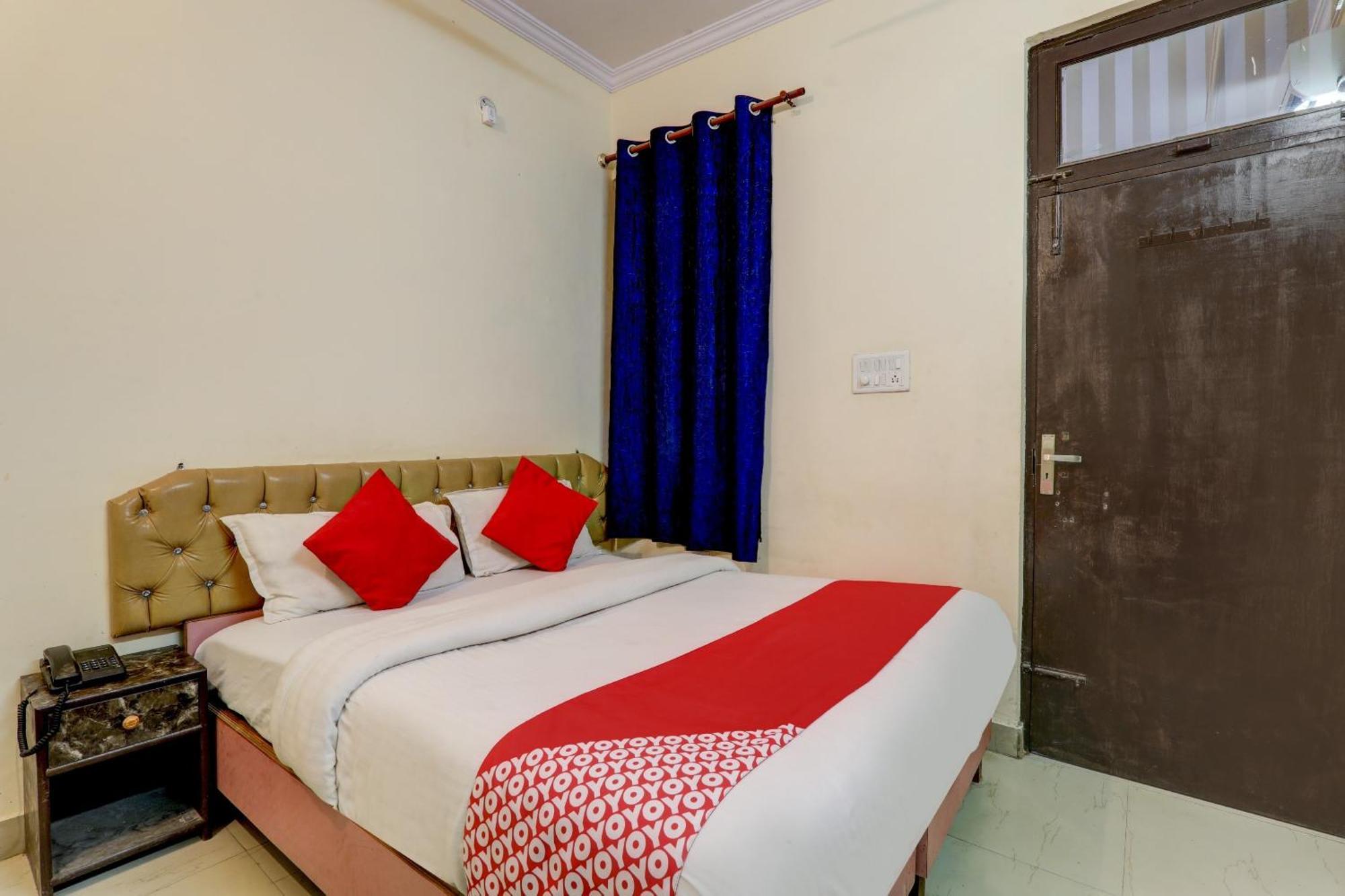 Hotel O Moon Palace Near Sahara Ganj Mall Лакхнау Экстерьер фото